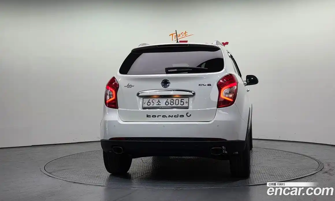 SsangYong Korando 2015 2.0 Автомат в Москве № 341591, фото 16