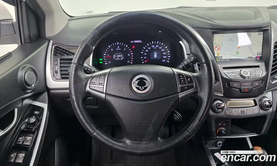 SsangYong Korando 2015 2.0 Автомат в Москве № 341591, фото 19