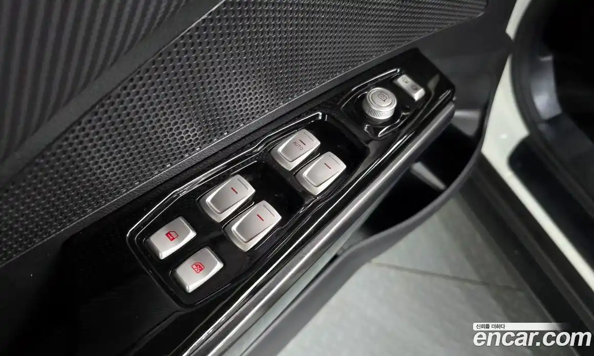 SsangYong TIBOLI 2017 1.6 Автомат в Москве № 35346, фото 16