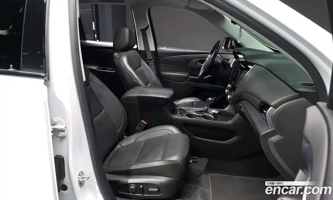 Chevrolet Traverse 2020 3.6 Автомат в Москве № 354518, фото 10