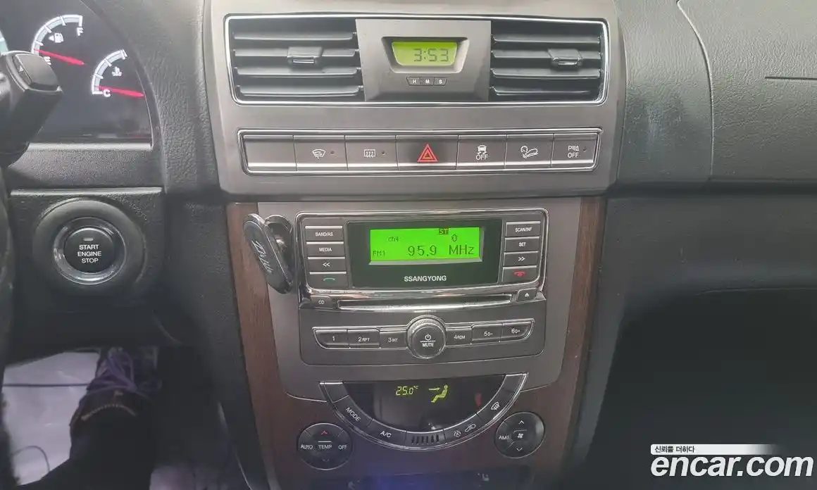 SsangYong Rexton 2013 2.0 Автомат в Москве № 35682, фото 14