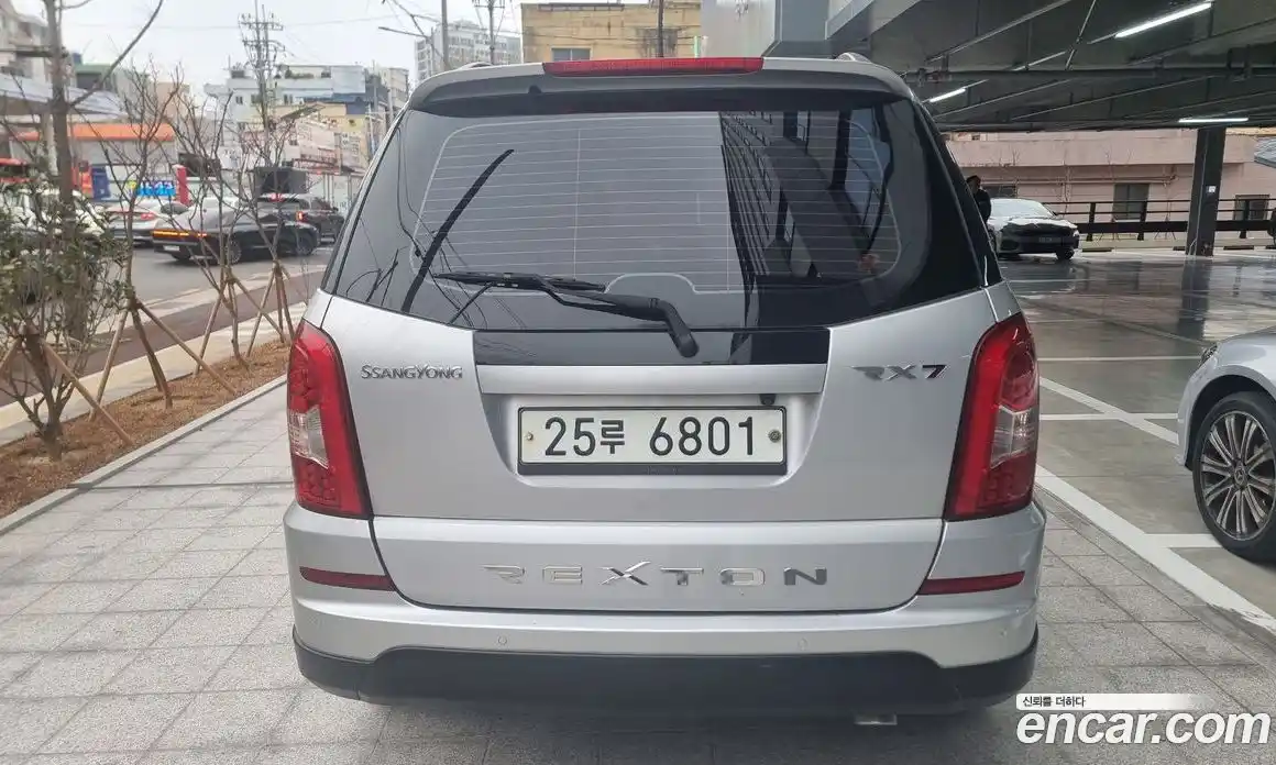 SsangYong Rexton 2013 2.0 Автомат в Москве № 35682, фото 5