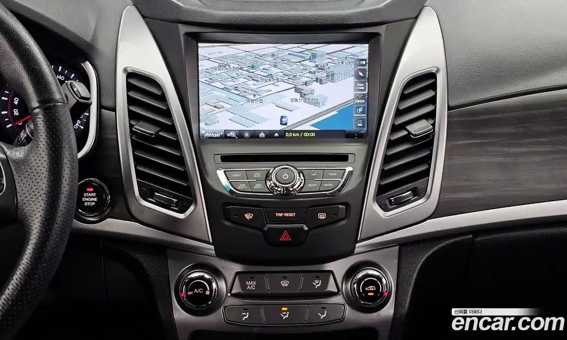 SsangYong Korando 2016 2.2 Автомат в Москве № 35812, фото 11