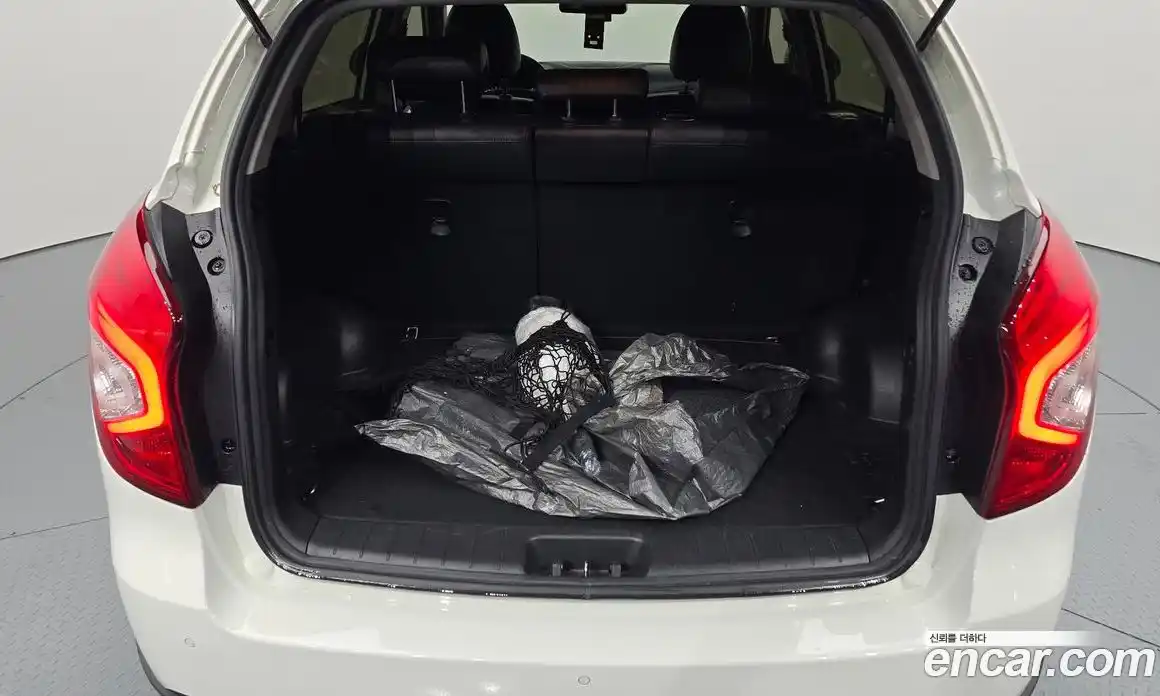 SsangYong Korando 2016 2.2 Автомат в Москве № 35812, фото 18