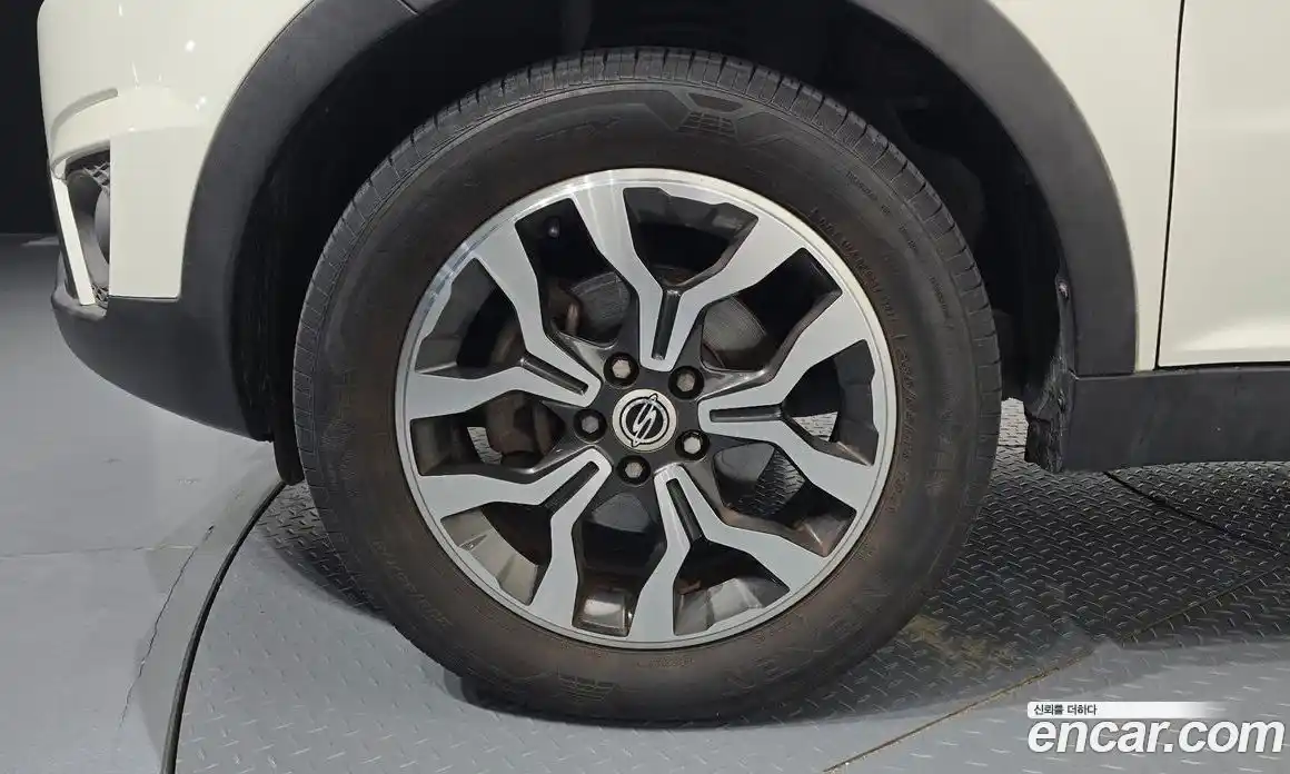 SsangYong Korando 2016 2.2 Автомат в Москве № 35812, фото 5