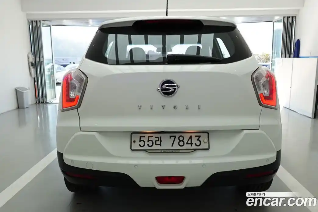 SsangYong TIBOLI 2016 1.6 Автомат в Москве № 36211, фото 4