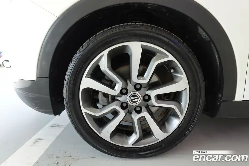 SsangYong TIBOLI 2016 1.6 Автомат в Москве № 36211, фото 5