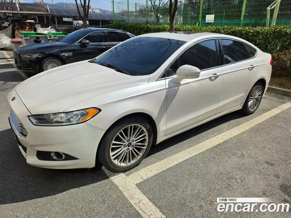 Ford Fusion 2014 2.0 Автомат в Москве № 363347, фото 3