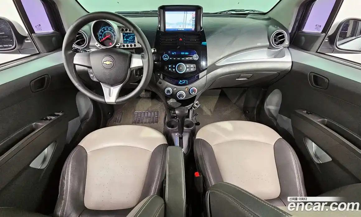 Chevrolet Spark 2012 1.0 Автомат в Москве № 36857, фото 4