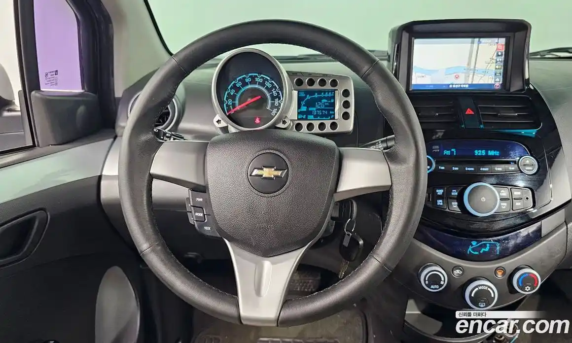 Chevrolet Spark 2012 1.0 Автомат в Москве № 36857, фото 10