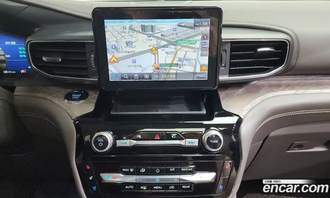 Ford Explorer 2022 3.0 Автомат в Москве № 384714, фото 14