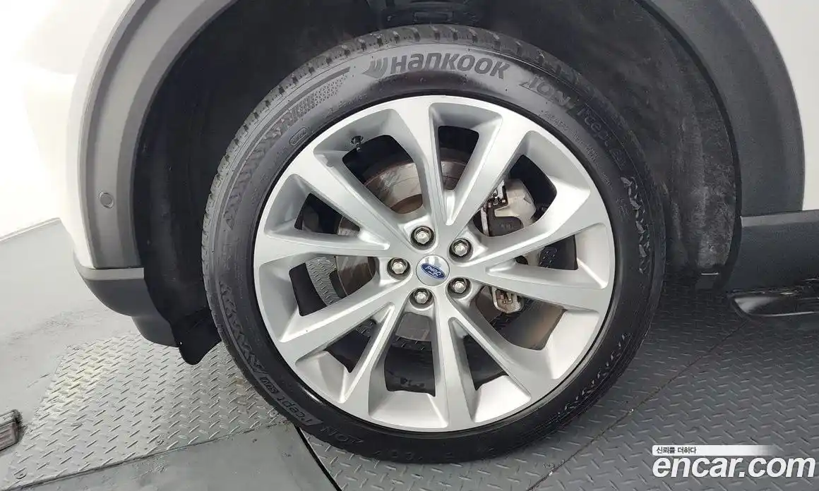 Ford Explorer 2022 3.0 Автомат в Москве № 384714, фото 5