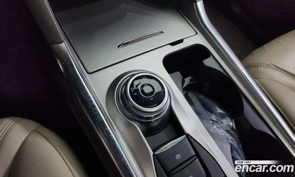 Ford Explorer 2022 3.0 Автомат в Москве № 384714, фото 9