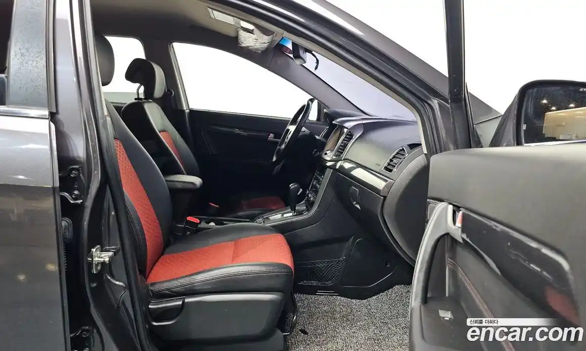 Chevrolet Captiva 2014 2.0 Автомат в Москве № 38631, фото 18