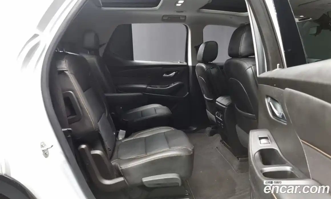 Chevrolet Traverse 2021 3.6 Автомат в Москве № 39934, фото 12