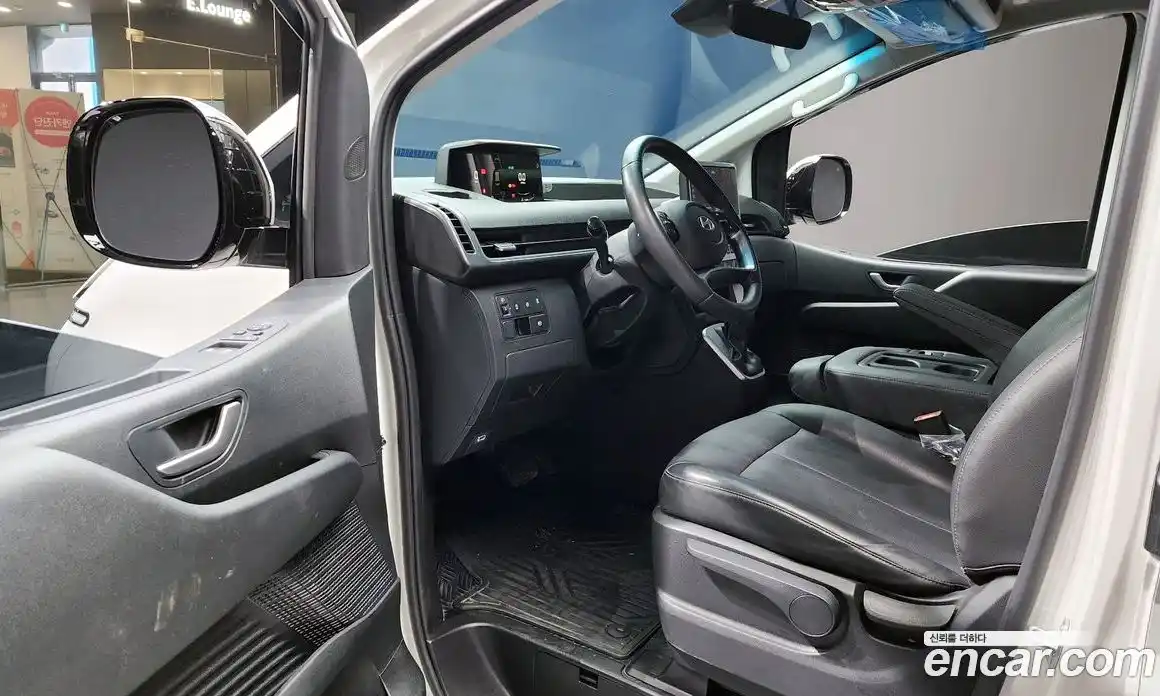 Hyundai Staria 2025 2.2 Автомат в Москве № 399426, фото 11