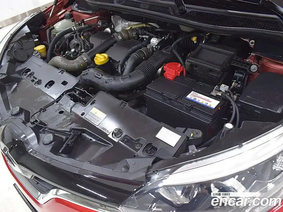 Renault QM3 2015 1.5 Автомат в Москве № 401577, фото 16