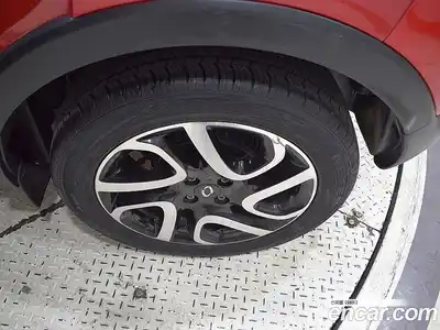 Renault QM3 2015 1.5 Автомат в Москве № 401577, миниатюра 6