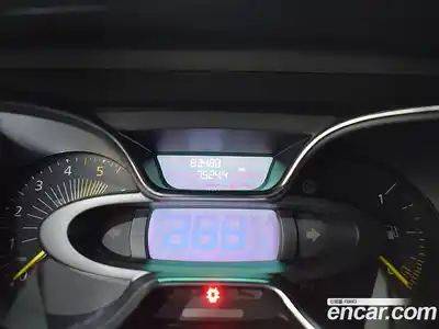 Renault QM3 2015 1.5 Автомат в Москве № 401577, миниатюра 9