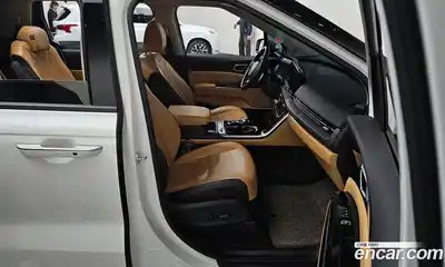 Kia Canival 2021 2.2 Автомат в Москве № 403663, миниатюра 10