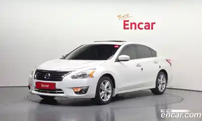 Nissan Altima, 2015