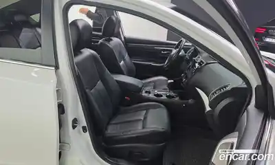 Nissan Altima 2015 2.5 Автомат в Москве № 406079, миниатюра 12