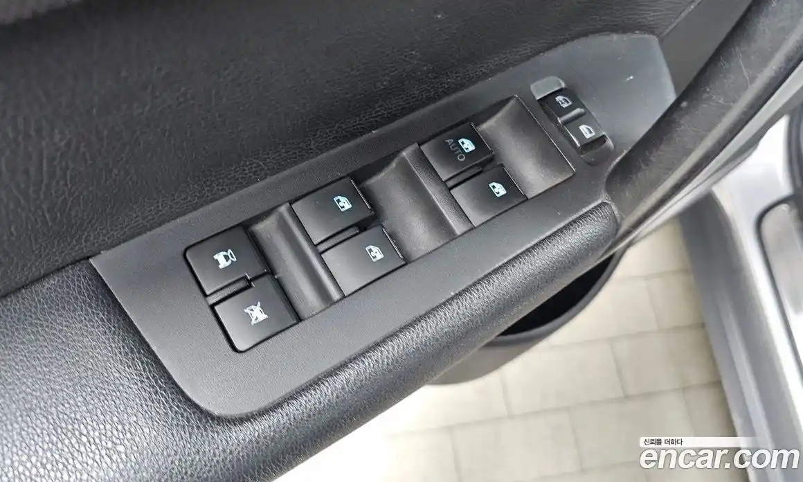 Chevrolet Captiva 2012 2.2 Автомат в Москве № 41317, фото 14