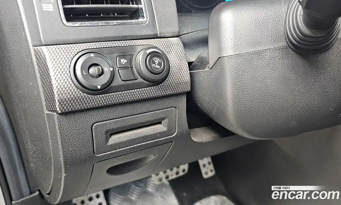 Chevrolet Captiva 2012 2.2 Автомат в Москве № 41317, фото 15