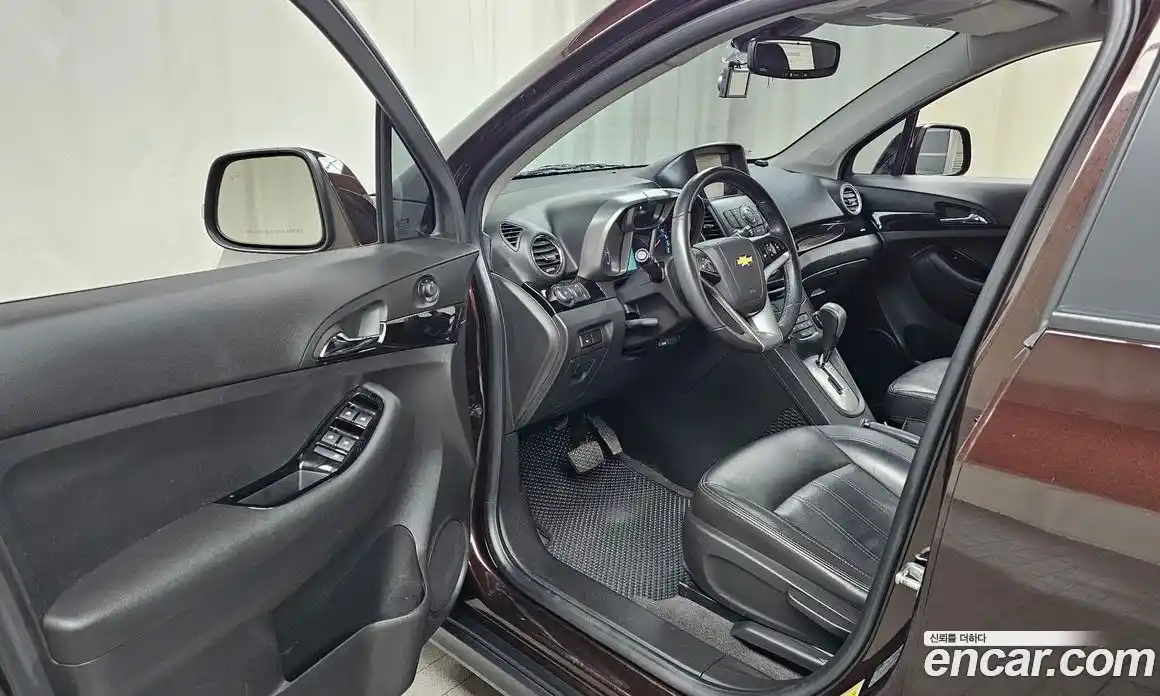 Chevrolet Orlando 2015 2.0 Автомат в Москве № 41318, фото 9