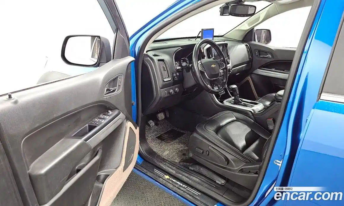 Chevrolet Colorado 2021 3.6 Автомат в Москве № 41573, фото 1