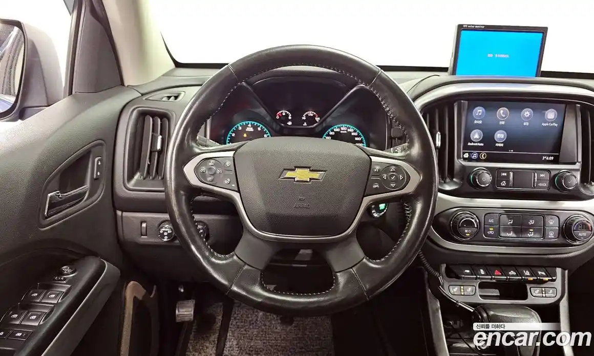 Chevrolet Colorado 2021 3.6 Автомат в Москве № 41573, фото 3