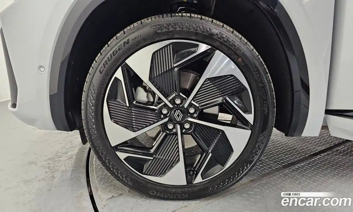 Renault Grand Koleos 2025 1.5 Автомат в Москве № 421769, фото 5