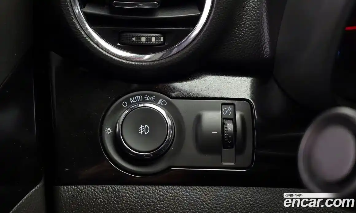 Chevrolet Orlando 2018 2.0 Автомат в Москве № 42329, фото 18