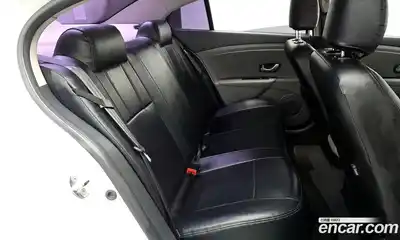 Renault SM3 2011 1.6 Автомат в Москве № 423854, миниатюра 12