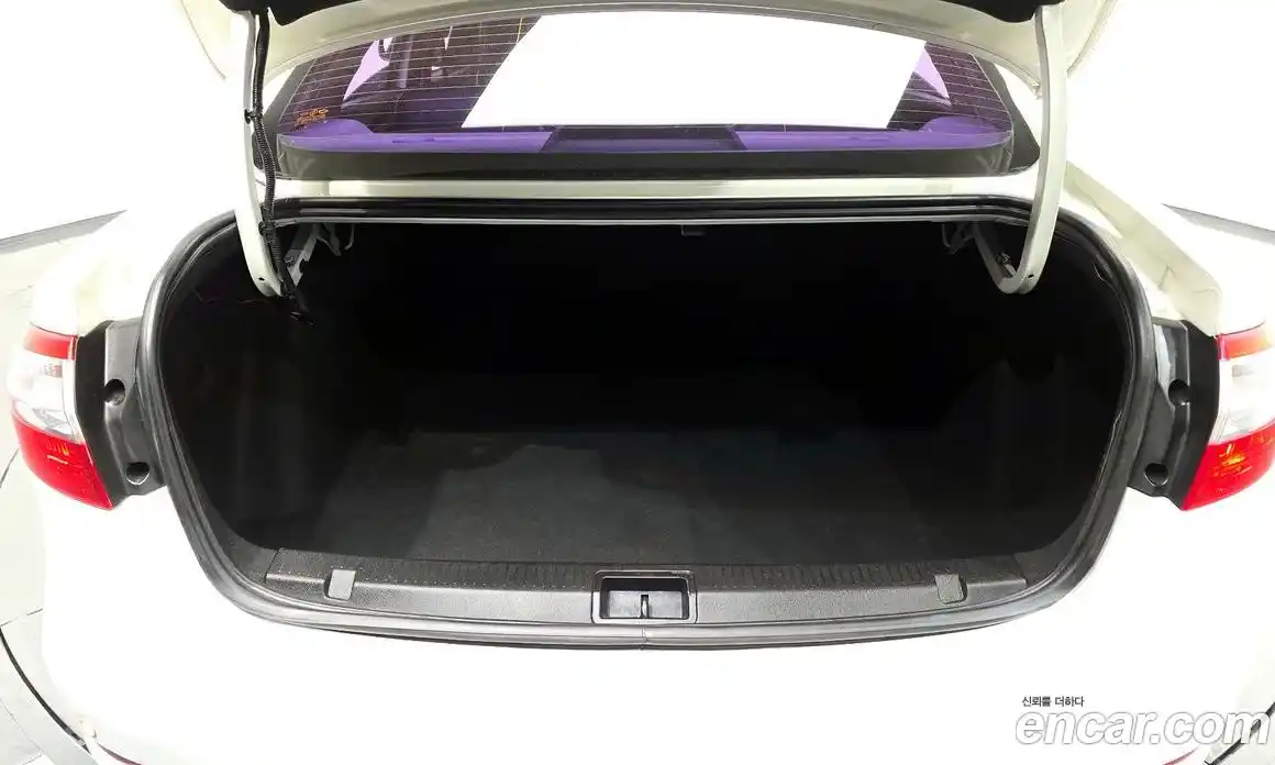 Renault SM3 2011 1.6 Автомат в Москве № 423854, фото 20