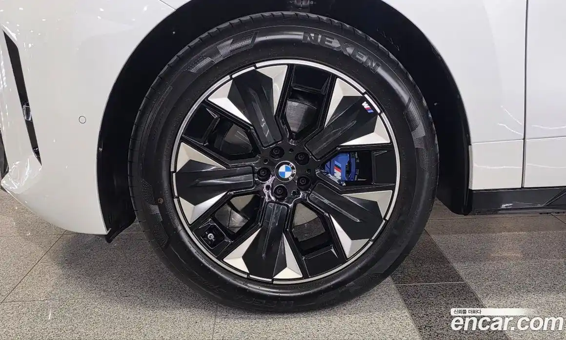 BMW iX 2026 0.3 Автомат в Москве № 424514, фото 5