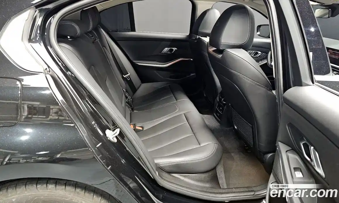 BMW 3-Series 2022 2.0 Автомат в Москве № 424766, фото 12