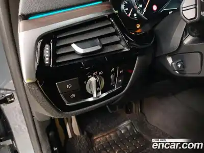 BMW 5-Series 2017 2.0 Автомат в Москве № 426670, миниатюра 12