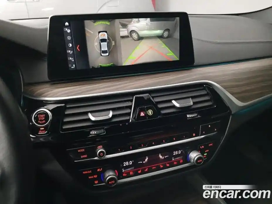 BMW 5-Series 2017 2.0 Автомат в Москве № 426670, фото 13