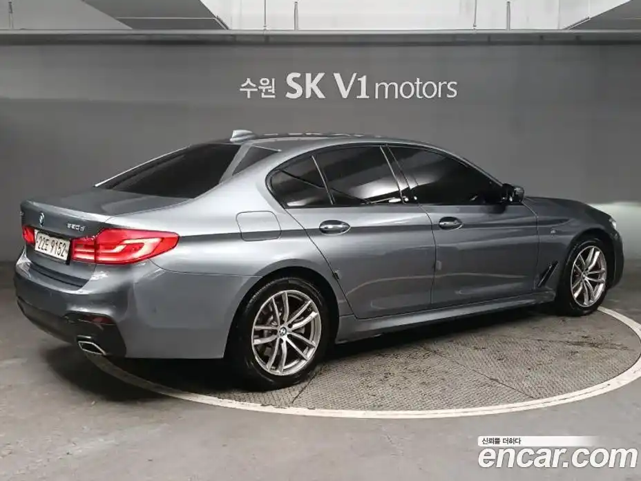 BMW 5-Series 2017 2.0 Автомат в Москве № 426670, фото 5