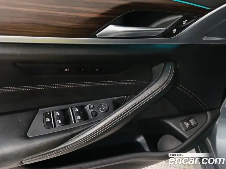 BMW 5-Series 2017 2.0 Автомат в Москве № 426670, фото 9