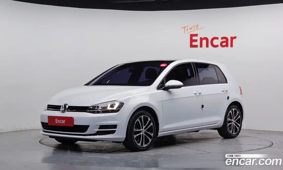 Volkswagen Golf 2016 2.0 Автомат в Москве № 432262, фото 1