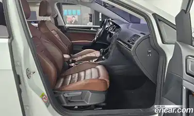 Volkswagen Golf 2016 2.0 Автомат в Москве № 432262, миниатюра 11