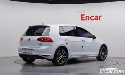 Volkswagen Golf 2016 2.0 Автомат в Москве № 432262, миниатюра 2