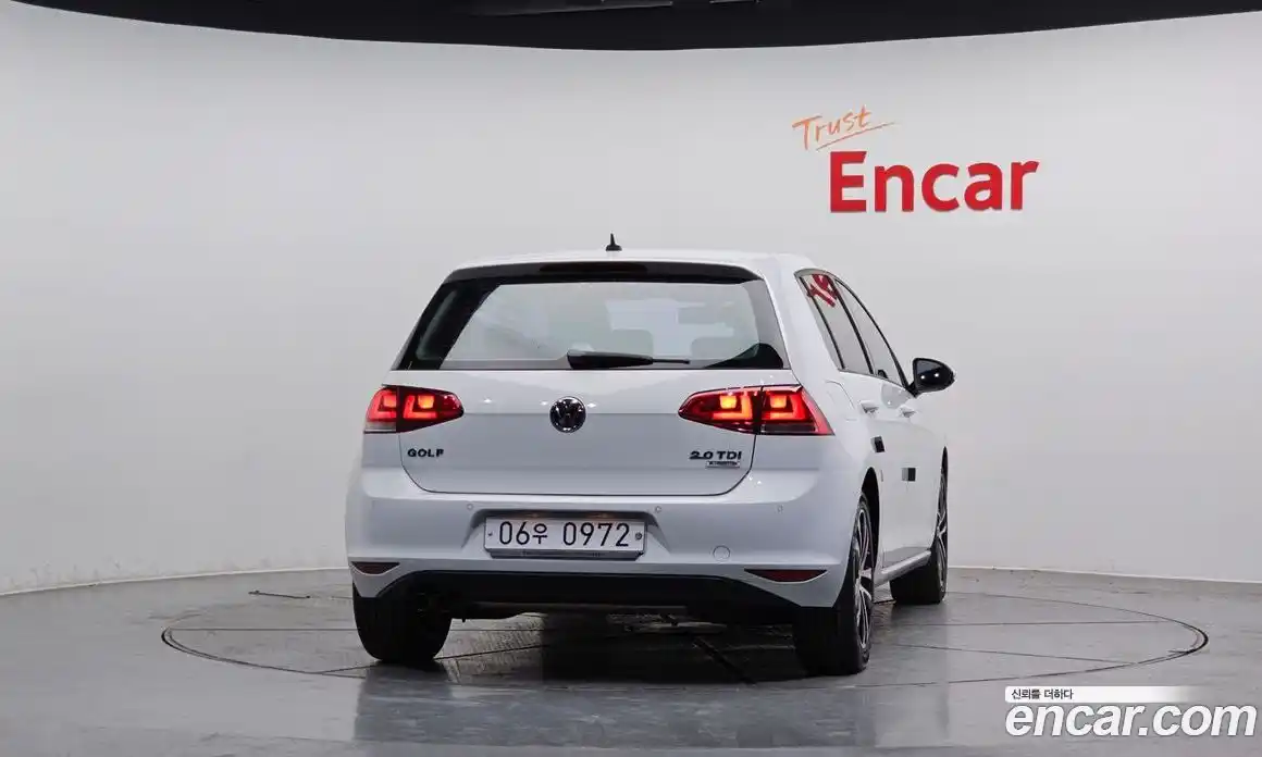 Volkswagen Golf 2016 2.0 Автомат в Москве № 432262, фото 4