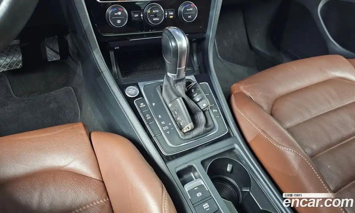 Volkswagen Golf 2016 2.0 Автомат в Москве № 432262, фото 9