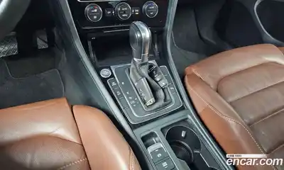 Volkswagen Golf 2016 2.0 Автомат в Москве № 432262, миниатюра 9