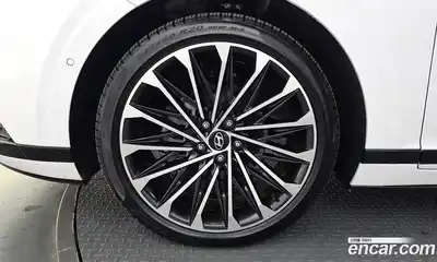 Hyundai Grandeur 2023 1.6 Автомат в Москве № 44597, миниатюра 5