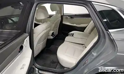 Hyundai Grandeur 2023 2.5 Автомат в Москве № 449692, миниатюра 11