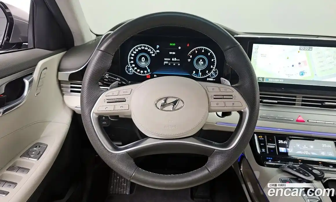 Hyundai Grandeur 2023 2.5 Автомат в Москве № 449692, фото 13
